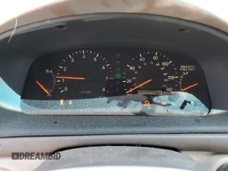 1997 Lexus ES 300 Luxury Sport Sdn with VIN JT8BF22GXV5010055, listed as a Copart auction lot 76507554 with 177,269 mi miles and Salvage Title. Bid and sale history available at carsss.com. Image 9.