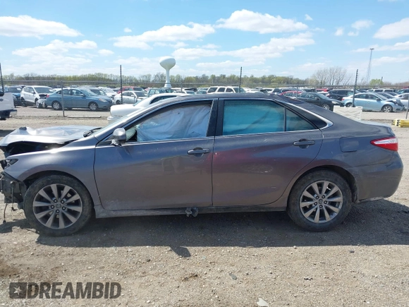 2015 Toyota Camry XLE z VIN 4T1BF1FK6FU923716, wystawiony jako IAAI lot #42038803 z przebiegiem 255 479 mil mil oraz . Historia ofert i sprzedaży dostępna na DreamBid. Obrazek 15.