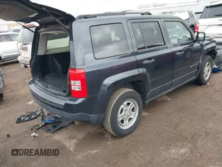2016 Jeep Patriot Sport with VIN 1C4NJPBB8GD547837, listed as a IAAI auction lot 41556247 with 96,304 mi miles and . Bid and sale history available at carsss.com. Image 4.