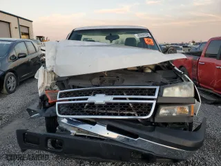 2006 Chevrolet Silverado 1500 LS with VIN 1GCEC14V16Z136196, listed as a Copart auction lot 85594324 with 0 mi miles and Salvage Title. Bid and sale history available at carsss.com. Image 5.