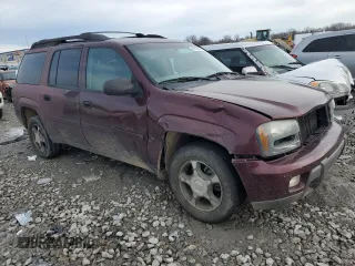 2006 Chevrolet TrailBlazer LS with VIN 1GNET16S166127011, listed as a Copart auction lot 45123535 with 204,315 mi miles and Salvage Title. Bid and sale history available at DreamBid. Image 4.