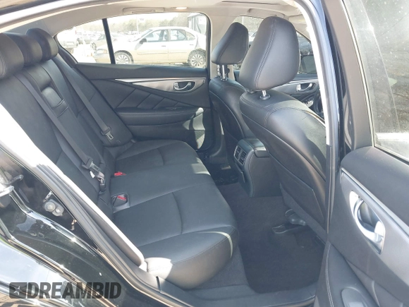2016 Infiniti Q50 3.0t Premium with VIN JN1EV7AR4GM345731, listed as a IAAI auction lot 41836075 with 88,682 mi miles. Bid and sale history available at carsss.com. Image 8.