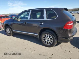 2010 Porsche Cayenne z VIN WP1AA2AP9ALA08492, wystawiony jako Copart lot #44543155 z przebiegiem 144 106 mil mil oraz Szkody całkowita. Historia ofert i sprzedaży dostępna na DreamBid. Obrazek 2.