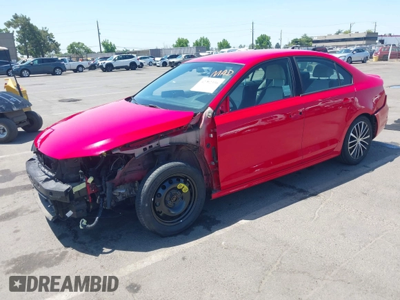 2016 Volkswagen Jetta Sport с VIN 3VWD17AJ0GM275032, выставлен на аукционе IAAI как лот 42392336 с пробегом 68 473 миль миль и . История ставок и продаж доступна на DreamBid. Изображение 18.