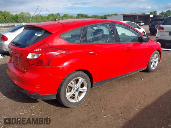 2012 Ford Focus SE z VIN 1FAHP3K21CL444088, wystawiony jako IAAI lot #42242725 z przebiegiem 145 604 mil mil oraz . Historia ofert i sprzedaży dostępna na DreamBid. Obrazek 4.
