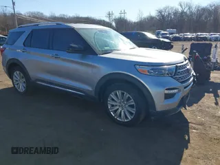 2020 Ford Explorer Limited with VIN 1FMSK8FH7LGA66504, listed as a IAAI auction lot 41463499 with 35,723 mi miles. Bid and sale history available at carsss.com. Image 1.