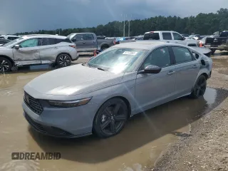 2024 Honda Accord Sport-L with VIN 1HGCY2F72RA081405, listed as a Copart auction lot 61169365 with 4,784 mi miles and Salvage title. Bid and sale history available at DreamBid. Image 1.