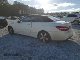 2011 Mercedes-Benz E 550 with VIN WDDKK7CF9BF073028, listed as a Copart auction lot 47427755 with 158,573 mi miles and Salvage Title. Bid and sale history available at DreamBid. Image 2.