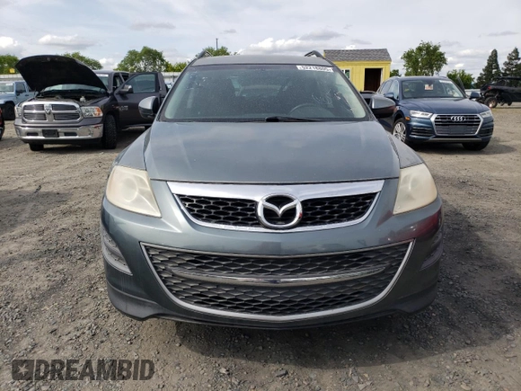 2011 Mazda CX-9 Sport with VIN JM3TB3BA9B0313914, listed as a Copart auction lot 52218805 with 132,160 mi miles and Clean Title. Bid and sale history available at DreamBid. Image 5.