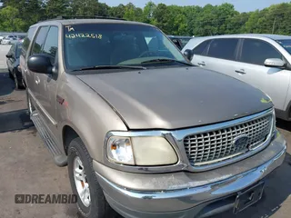 2001 Ford Expedition XLT с VIN 1FMRU15W71LA29912, выставлен на аукционе IAAI как лот 42422518 с пробегом 386 554 миль миль и . История ставок и продаж доступна на DreamBid. Изображение 1.