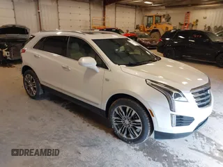 2019 Cadillac XT5 Luxury AWD z VIN 1GYKNDRS3KZ149162, wystawiony jako IAAI lot #42050088 z przebiegiem 109 364 mil mil oraz . Historia ofert i sprzedaży dostępna na DreamBid. Obrazek 1.