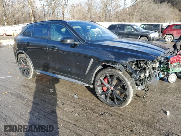 2019 Jaguar F-Pace SVR with VIN SADCZ2EEXKA606569, listed as a Copart auction lot 81816513 with 33,532 mi miles and . Bid and sale history available at DreamBid. Image 4.