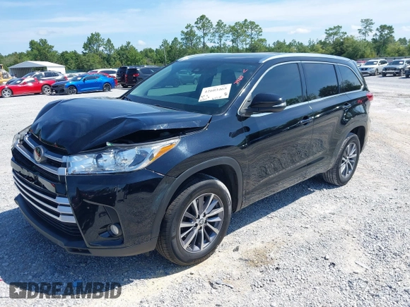 2018 Toyota Highlander SE with VIN 5TDKZRFH3JS549805, listed as a IAAI auction lot 42603465 with 85,547 mi miles and . Bid and sale history available at DreamBid. Image 17.