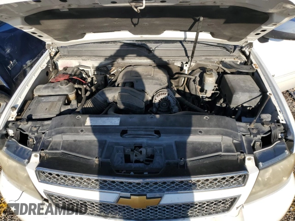 2010 Chevrolet Suburban LS with VIN 1GNUCHE05AR183058, listed as a Copart auction lot 89012175 with 236,493 mi miles and Salvage Title. Bid and sale history available at carsss.com. Image 14.