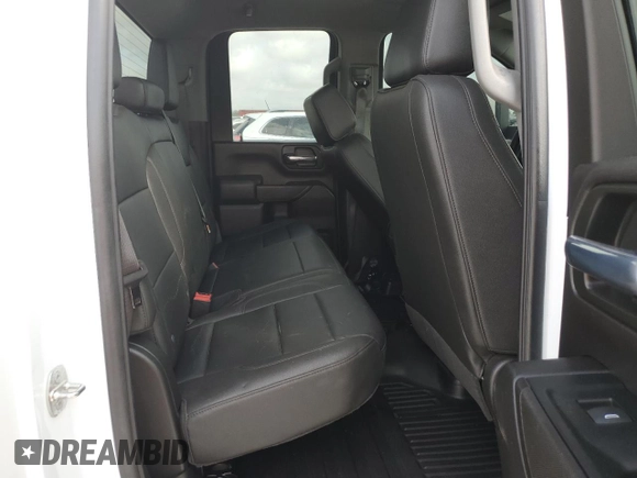 2024 Chevrolet Silverado 1500 with VIN 1GC2WLE79RF258204, listed as a Copart auction lot 44558405 with 11,364 mi miles and Salvage Title. Bid and sale history available at DreamBid. Image 10.