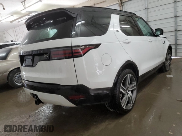 2023 Land Rover Discovery HSE R-Dynamic with VIN SALRM4EUXP2475290, listed as a Copart auction lot 68302224 with 12,512 mi miles and Salvage Title. Bid and sale history available at carsss.com. Image 3.