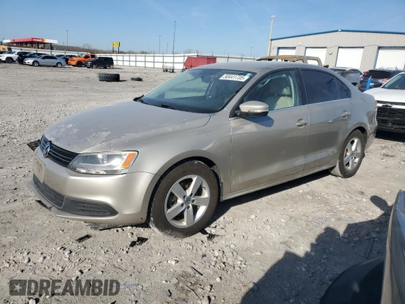 2014 Volkswagen Jetta TDI with VIN 3VWLL7AJ8EM266274, listed as a Copart auction lot 50441735 with 155,703 mi miles and Salvage title. Bid and sale history available at DreamBid. Image 1.