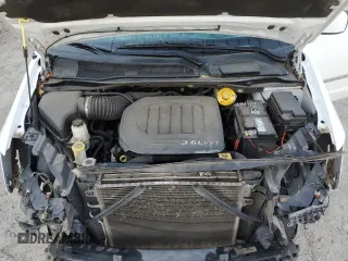 2015 Chrysler Town & Country Touring with VIN 2C4RC1BG4FR726022, listed as a Copart auction lot 50400675 with 231,821 mi miles and Salvage Title. Bid and sale history available at carsss.com. Image 11.