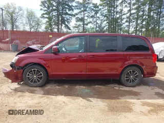2019 Dodge Grand Caravan GT with VIN 2C4RDGEGXKR658847, listed as a IAAI auction lot 41870763 with 149,463 mi miles and . Bid and sale history available at DreamBid. Image 14.