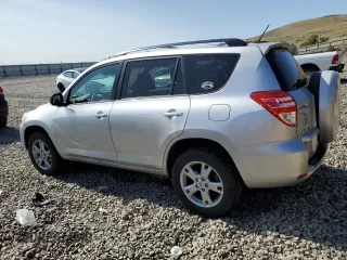 2012 Toyota RAV4 z VIN 2T3BF4DV0CW226771, wystawiony jako Copart lot #62187455 z przebiegiem 191 220 mil mil oraz Szkoda całkowita • Salvage title. Historia ofert i sprzedaży dostępna na DreamBid. Obrazek 2.
