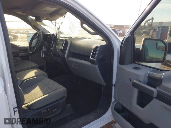 2015 Ford F-150 XLT with VIN 1FTEW1EF1FFA15054, listed as a IAAI auction lot 41780219 with 185,059 mi miles. Bid and sale history available at carsss.com. Image 5.