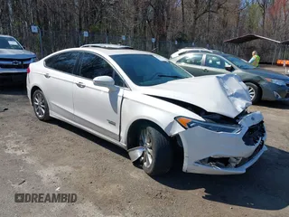 2018 Ford Fusion Energi SE with VIN 3FA6P0PU9JR105934, listed as a IAAI auction lot 41935227 with 149,863 mi miles. Bid and sale history available at carsss.com. Image 1.