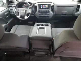 2017 GMC Sierra 1500 SLE z VIN 3GTP1MEC5HG428157, wystawiony jako Copart lot #87615815 z przebiegiem 63 194 mil mil oraz Szkoda całkowita • Salvage title. Historia ofert i sprzedaży dostępna na DreamBid. Obrazek 8.
