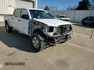 2015 Toyota Tacoma with VIN 3TMMU4FN1FM087252, listed as a Copart auction lot 85650274 with 138,061 mi miles and Salvage Title. Bid and sale history available at DreamBid. Image 11.