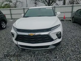 2024 Chevrolet Blazer LT z VIN 3GNKBCR43RS137604, wystawiony jako Copart lot #48540695 z przebiegiem 4 982 mil mil oraz Nie do naprawy • Non repairable. Historia ofert i sprzedaży dostępna na DreamBid. Obrazek 12.