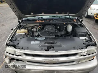 2005 Chevrolet Tahoe Police z VIN 1GNEC13Z15R231139, wystawiony jako Copart lot #83765364 z przebiegiem 249 358 mil mil oraz Szkody całkowita. Historia ofert i sprzedaży dostępna na DreamBid. Obrazek 12.