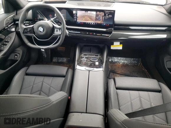 2024 BMW 5 Series 530i xDrive with VIN WBA53FJ07RCN91306, listed as a Copart auction lot 61221644 with 7,869 mi miles and Salvage Title. Bid and sale history available at carsss.com. Image 8.
