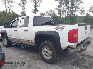2013 Chevrolet Silverado 1500 LS with VIN 3GCPKREA1DG260052, listed as a IAAI auction lot 40459099 with 171,718 mi miles and . Bid and sale history available at DreamBid. Image 14.