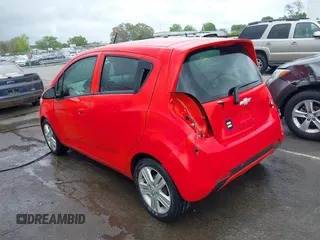 2014 Chevrolet Spark LS z VIN KL8CB6S98EC548672, wystawiony jako IAAI lot #41953786 z przebiegiem 114 330 mil mil oraz . Historia ofert i sprzedaży dostępna na DreamBid. Obrazek 15.