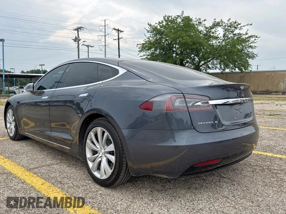 2017 Tesla Model S 60 с VIN 5YJSA1E14HF195384, выставлен на аукционе Copart как лот 57817915 с пробегом 52 075 миль миль и Чистый • Clean title. История ставок и продаж доступна на DreamBid. Изображение 3.