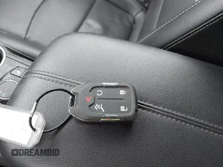 2024 GMC Terrain SLT с VIN 3GKALPEG5RL142276, выставлен на аукционе IAAI как лот 41862017 с пробегом 51 053 миль миль и . История ставок и продаж доступна на DreamBid. Изображение 11.