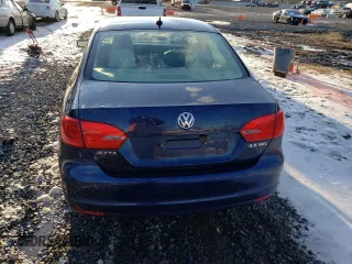 2012 Volkswagen Jetta SEL with VIN 3VWLP7AJ8CM372757, listed as a Copart auction lot 44058775 with 105,090 mi miles and Salvage title. Bid and sale history available at DreamBid. Image 6.