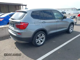 2014 BMW X3 xDrive35i z VIN 5UXWX7C57E0E77619, wystawiony jako IAAI lot #42505109 z przebiegiem 155 472 mil mil oraz . Historia ofert i sprzedaży dostępna na DreamBid. Obrazek 4.