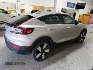 2023 Volvo C40 Ultimate с VIN YV4ED3GM2P2049667, выставлен на аукционе Copart как лот 48086045 с пробегом 7 830 миль миль и Чистый • Clean title. История ставок и продаж доступна на DreamBid. Изображение 3.