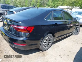 2019 Volkswagen Jetta S с VIN 3VWC57BU9KM158048, выставлен на аукционе IAAI как лот 42069644 с пробегом 131 738 миль миль и . История ставок и продаж доступна на DreamBid. Изображение 4.