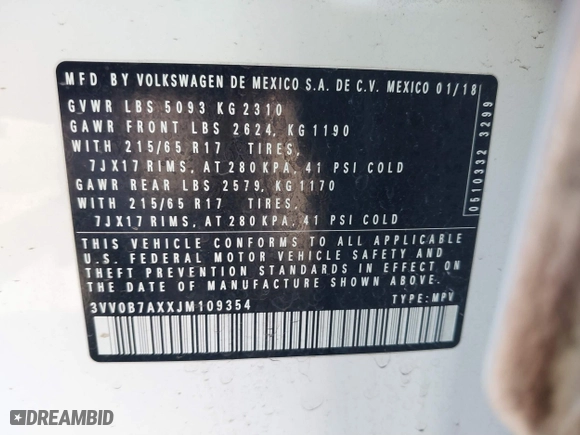2018 Volkswagen Tiguan S with VIN 3VV0B7AXXJM109354, listed as a IAAI auction lot 41841556 with 67,798 mi miles. Bid and sale history available at carsss.com. Image 9.