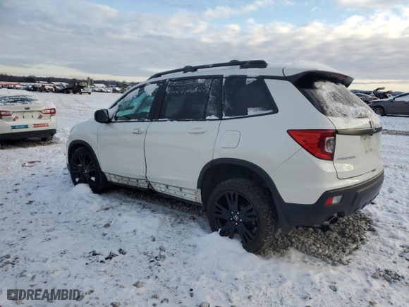 2019 Honda Passport Sport with VIN 5FNYF8H21KB017819, listed as a Copart auction lot 82897434 with 0 mi miles and Clean Title. Bid and sale history available at carsss.com. Image 2.