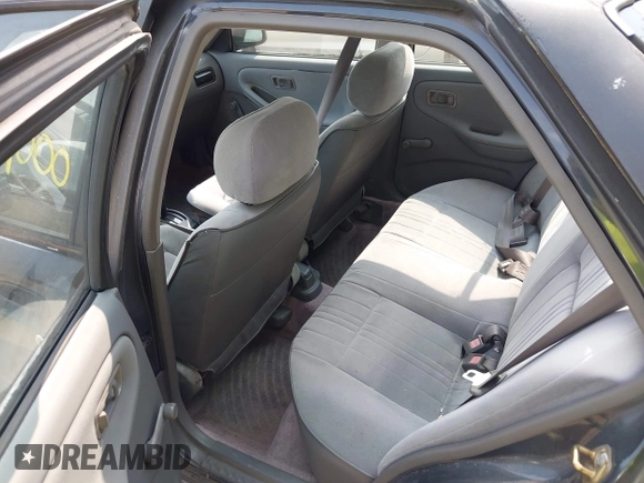 1994 Nissan Sentra with VIN 1N4EB31P6RC704119, listed as a IAAI auction lot 42479000 with 49,512 mi miles and . Bid and sale history available at DreamBid. Image 8.