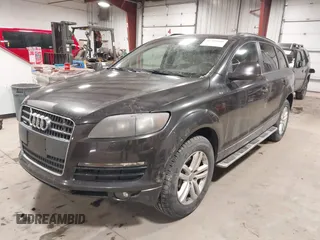 2007 Audi Q7 z VIN WA1AY74L37D044453, wystawiony jako IAAI lot #41389809 z przebiegiem Nie podano mil oraz . Historia ofert i sprzedaży dostępna na DreamBid. Obrazek 2.