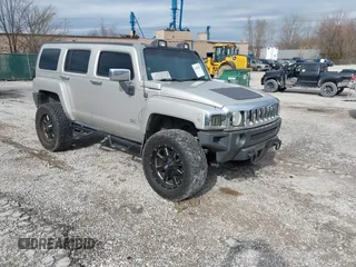 2007 Hummer H3 SUV with VIN 5GTDN13E078129036, listed as a IAAI auction lot 41507691 with 187,428 mi miles and . Bid and sale history available at DreamBid. Image 1.