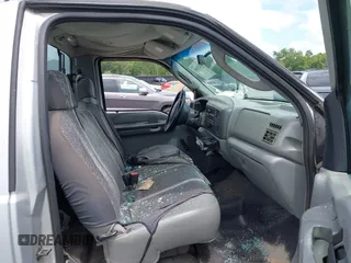 2004 Ford F-250 XL с VIN 1FTNF20L84EC26032, выставлен на аукционе IAAI как лот 42426809 с пробегом 203 584 миль миль и . История ставок и продаж доступна на DreamBid. Изображение 5.