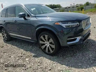 2023 Volvo XC90 Plus Bright Theme z VIN YV4H60CN5P1941258, wystawiony jako Copart lot #65315794 z przebiegiem Nie podano mil oraz Szkoda całkowita • Salvage title. Historia ofert i sprzedaży dostępna na DreamBid. Obrazek 12.