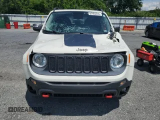 2016 Jeep Renegade Trailhawk with VIN ZACCJBCTXGPC45033, listed as a Copart auction lot 63483245 with 152,198 mi miles and Salvage title. Bid and sale history available at DreamBid. Image 5.