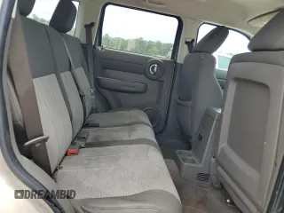 2007 Dodge Nitro SXT z VIN 1D8GT28KX7W596489, wystawiony jako Copart lot #56151355 z przebiegiem 295 949 mil mil oraz Szkoda całkowita • Salvage title. Historia ofert i sprzedaży dostępna na DreamBid. Obrazek 11.