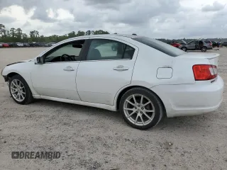 2011 Mitsubishi Galant ES z VIN 4A32B3FF3BE014445, wystawiony jako Copart lot #54678315 z przebiegiem 83 535 mil mil oraz Szkoda całkowita • Salvage title. Historia ofert i sprzedaży dostępna na DreamBid. Obrazek 2.