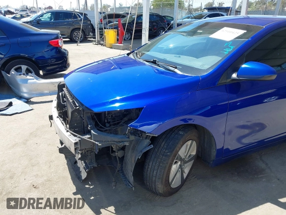2019 Hyundai Ioniq Blue with VIN KMHC65LC7KU180387, listed as a IAAI auction lot 42510425 with 182,938 mi miles and . Bid and sale history available at DreamBid. Image 6.